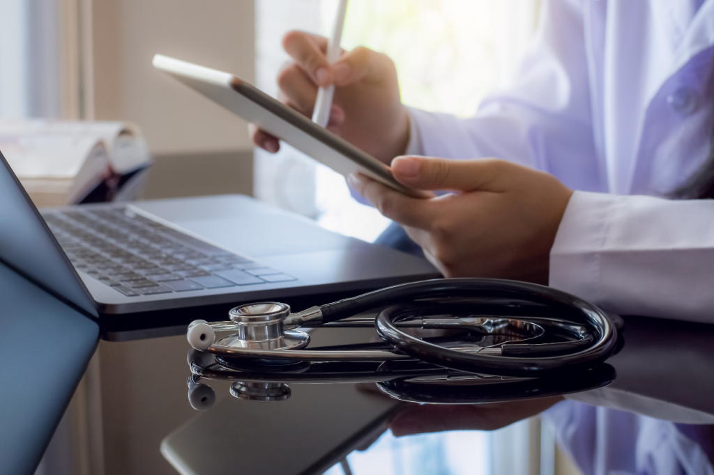 digital_health_iqstel_01